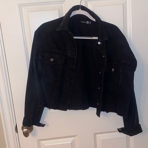 Never worn cropped black denim jacket!